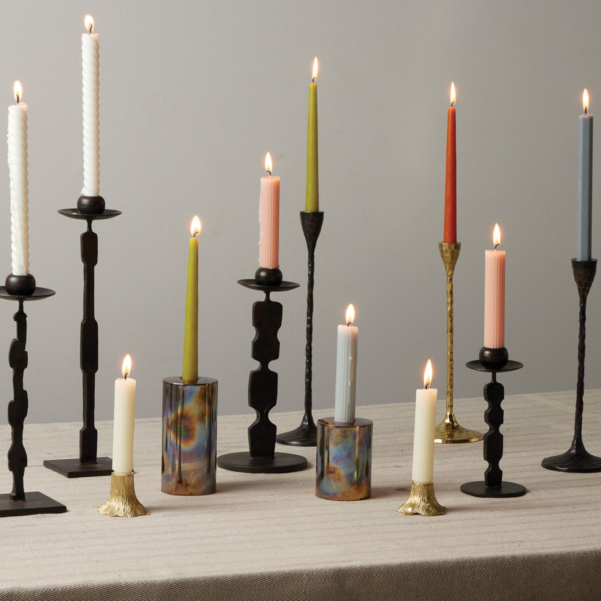 Quentin Antique Black Candle Holders With Round Base Set/2
