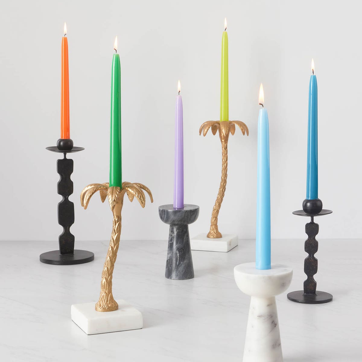 Quentin Antique Black Candle Holders With Round Base Set/2
