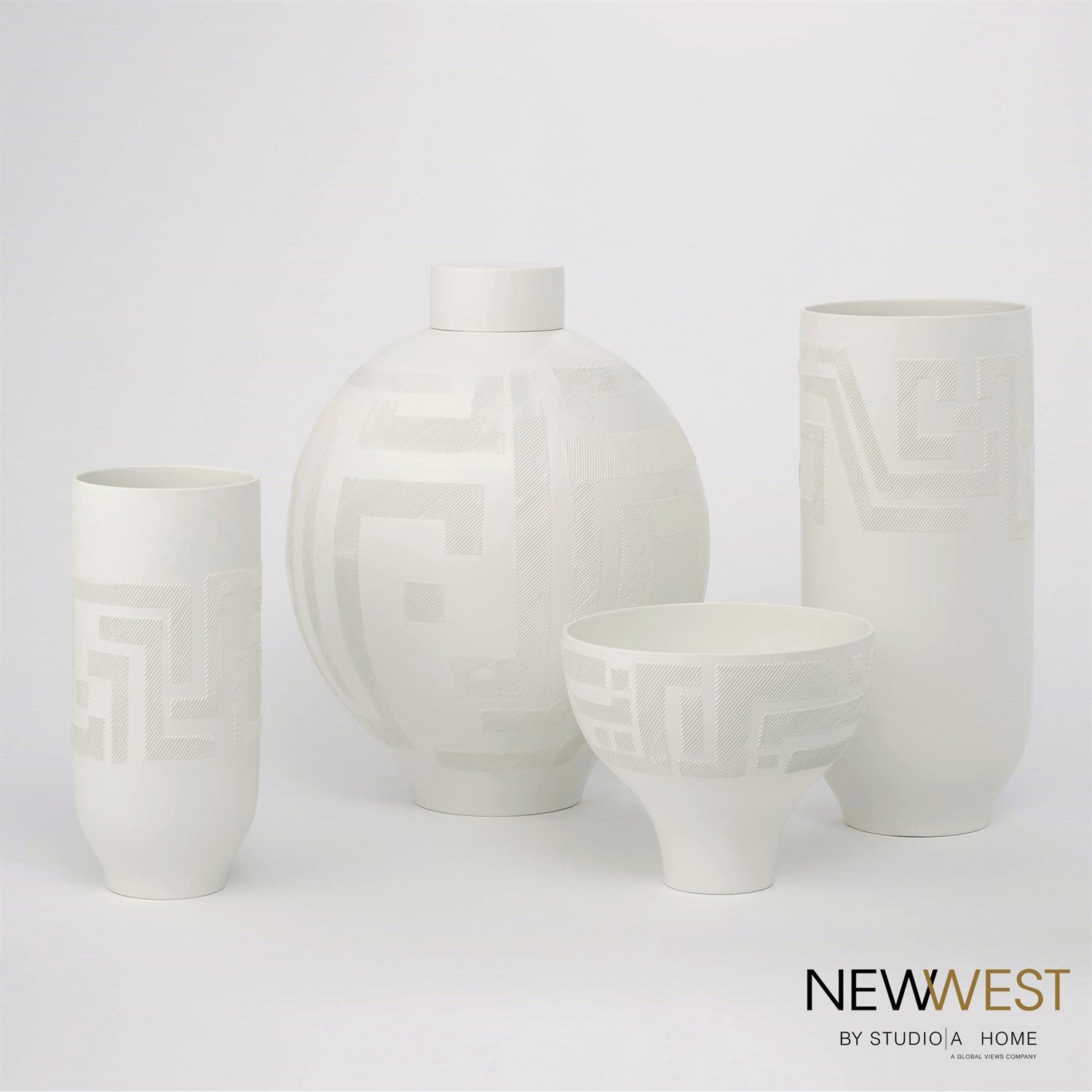 Chaco Collection-Global Views-GVSA-NW7.10000-Decorative ObjectsLidded Jar - Matte White-2-France and Son