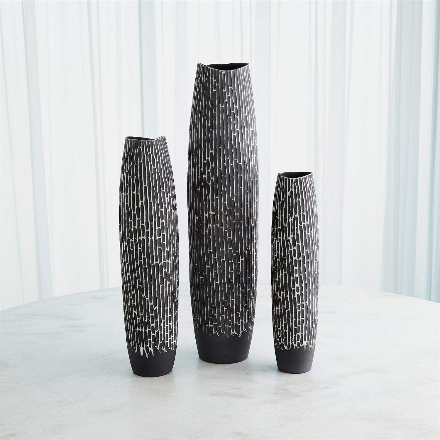 Horsetail Vase - Grey-Global Views-GVSA-7.10568-VasesLarge-4-France and Son