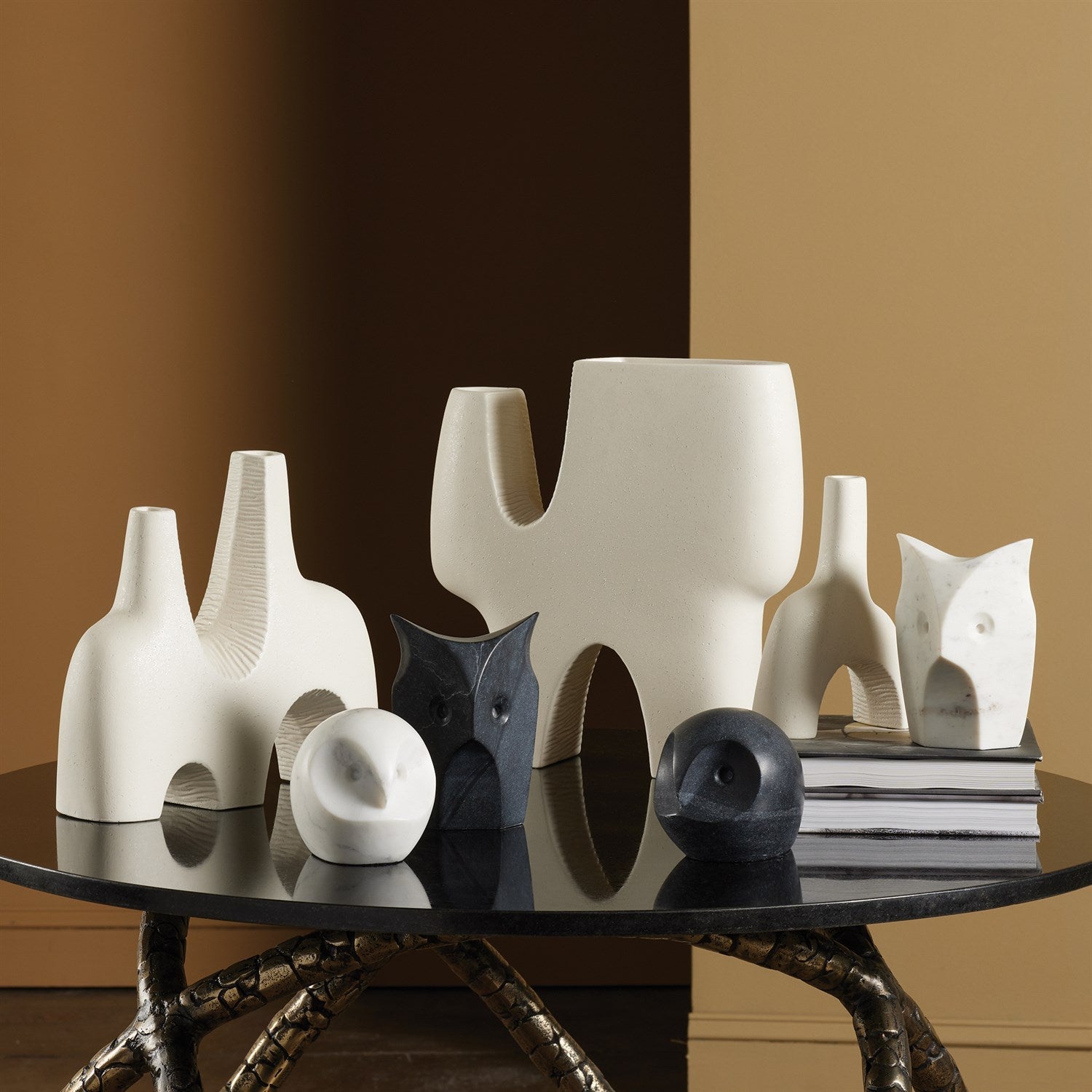 Cassel Vase - Matte White-Global Views-GVSA-7.10539-VasesLarge-2-France and Son