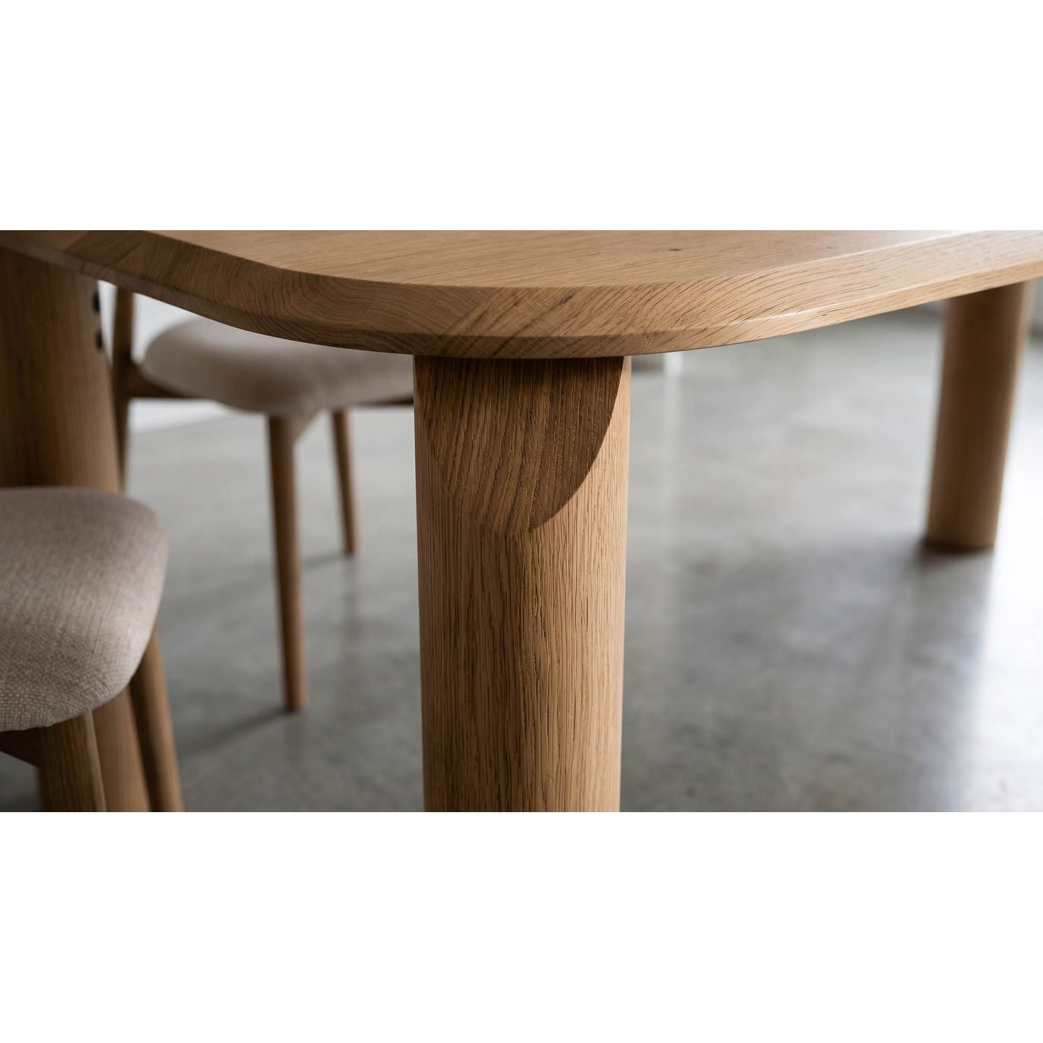 Vienna Rectangular Dining Table