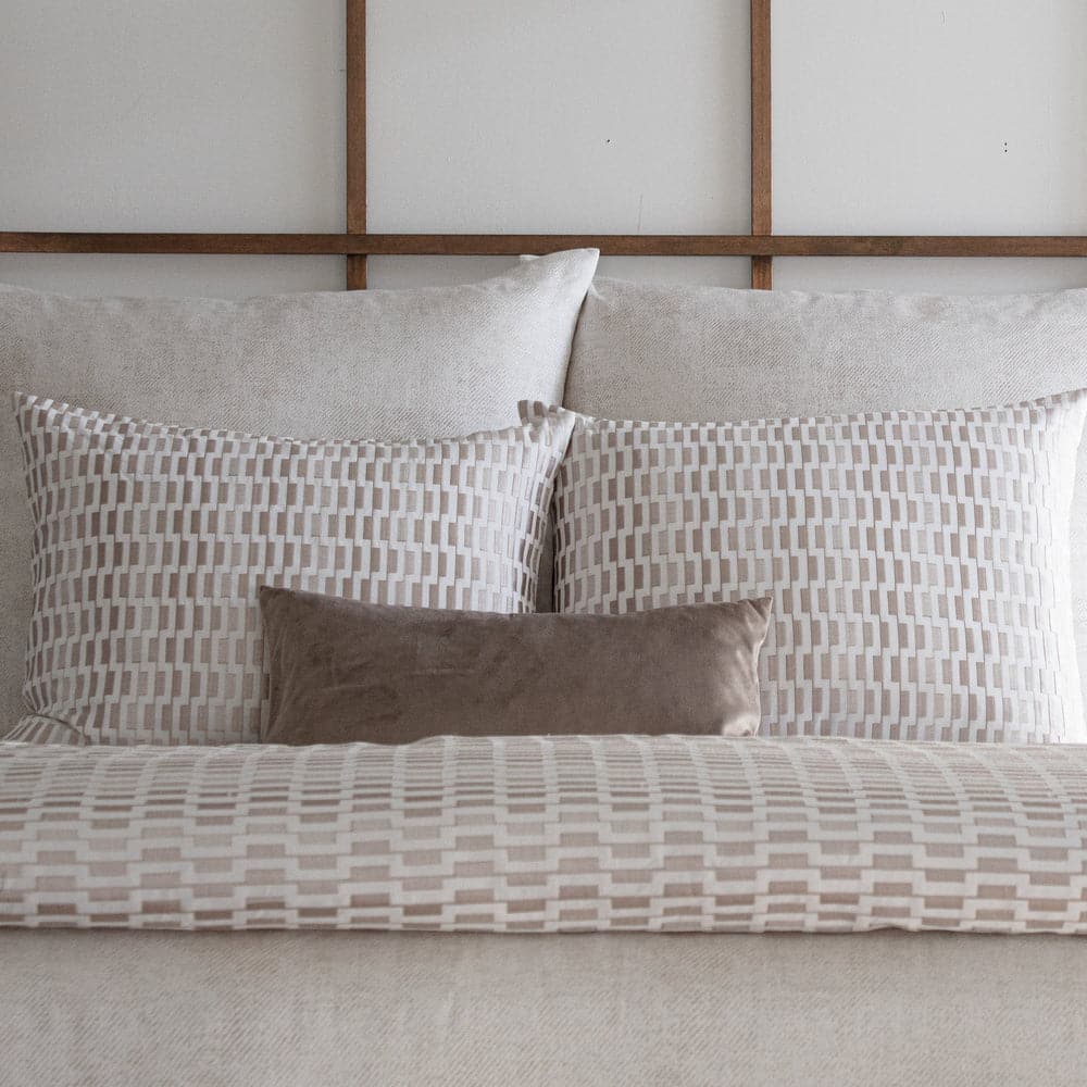 Ingot Duvet-Ann Gish-ANNGISH-DVIGK-GLD-BeddingGold-King-6-France and Son
