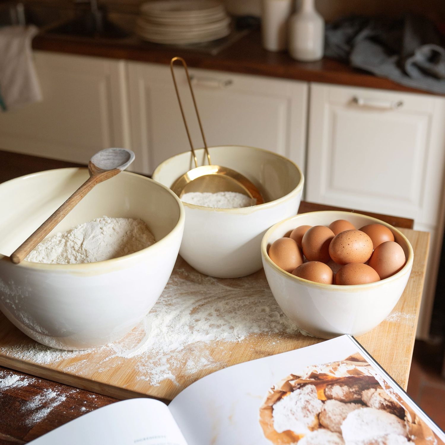 Italian Kitchen Large Mixing Bowl
