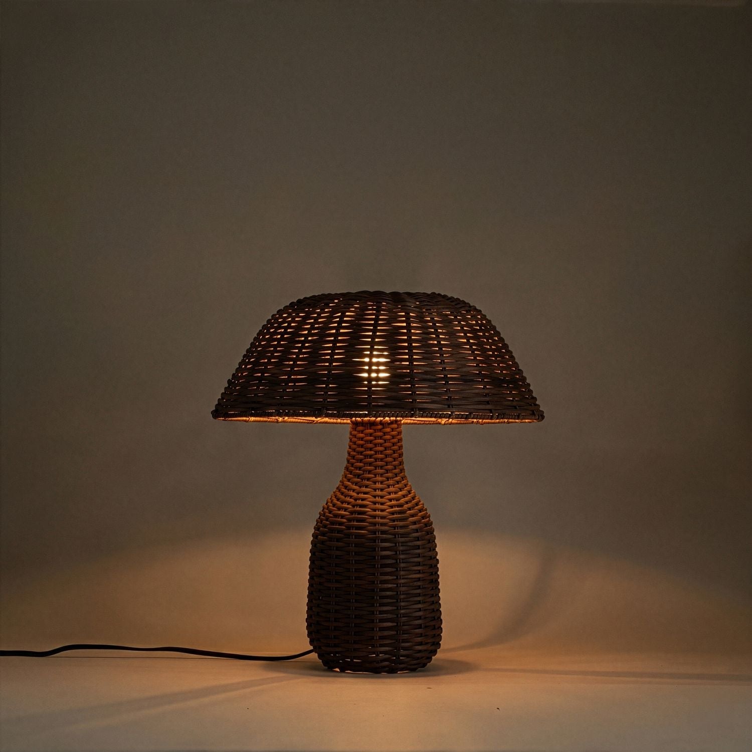Havana Rattan Table Lamp — Brown