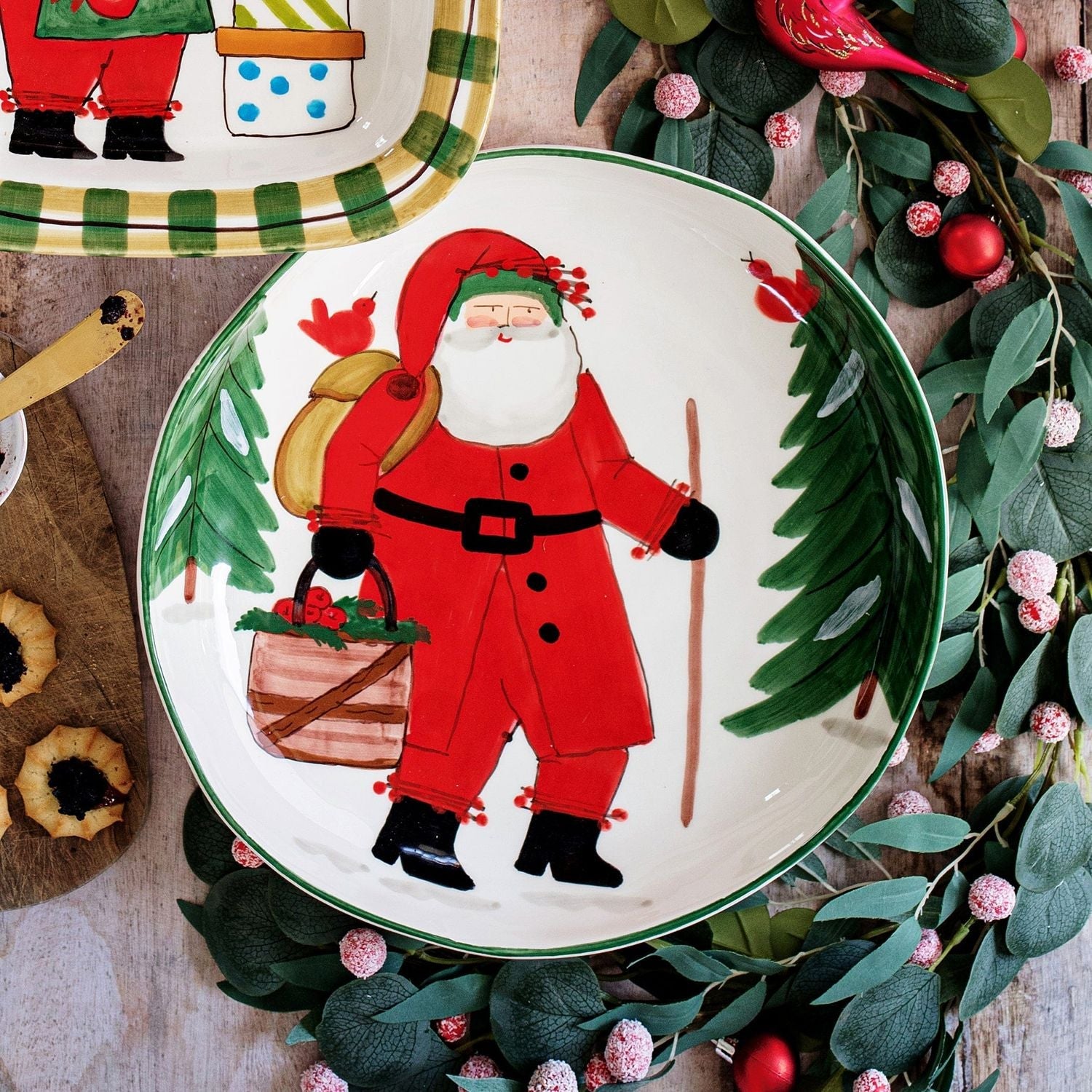 Old St. Nick Shallow Bowl with Apple Basket