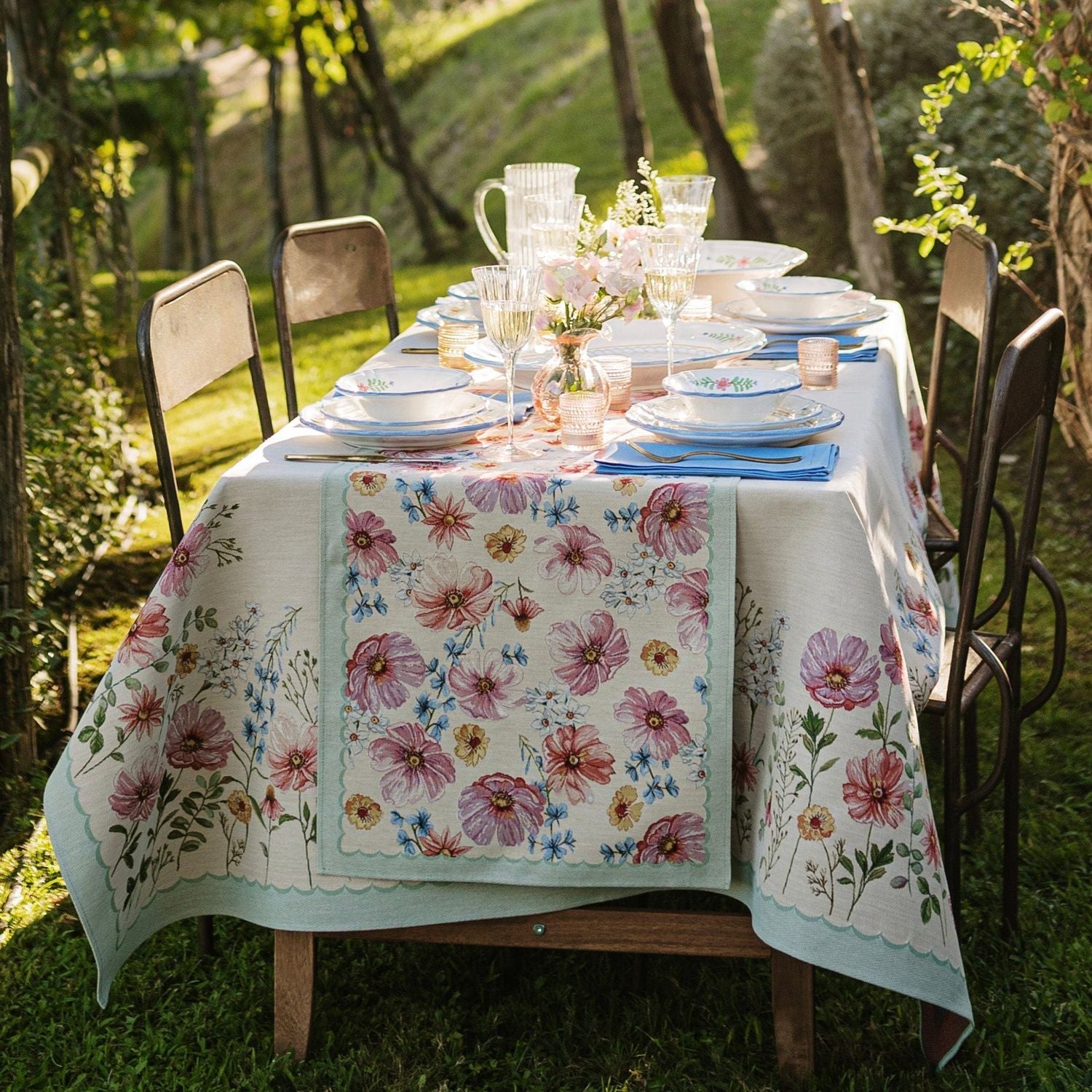 Tavola Floral Tablecloth
