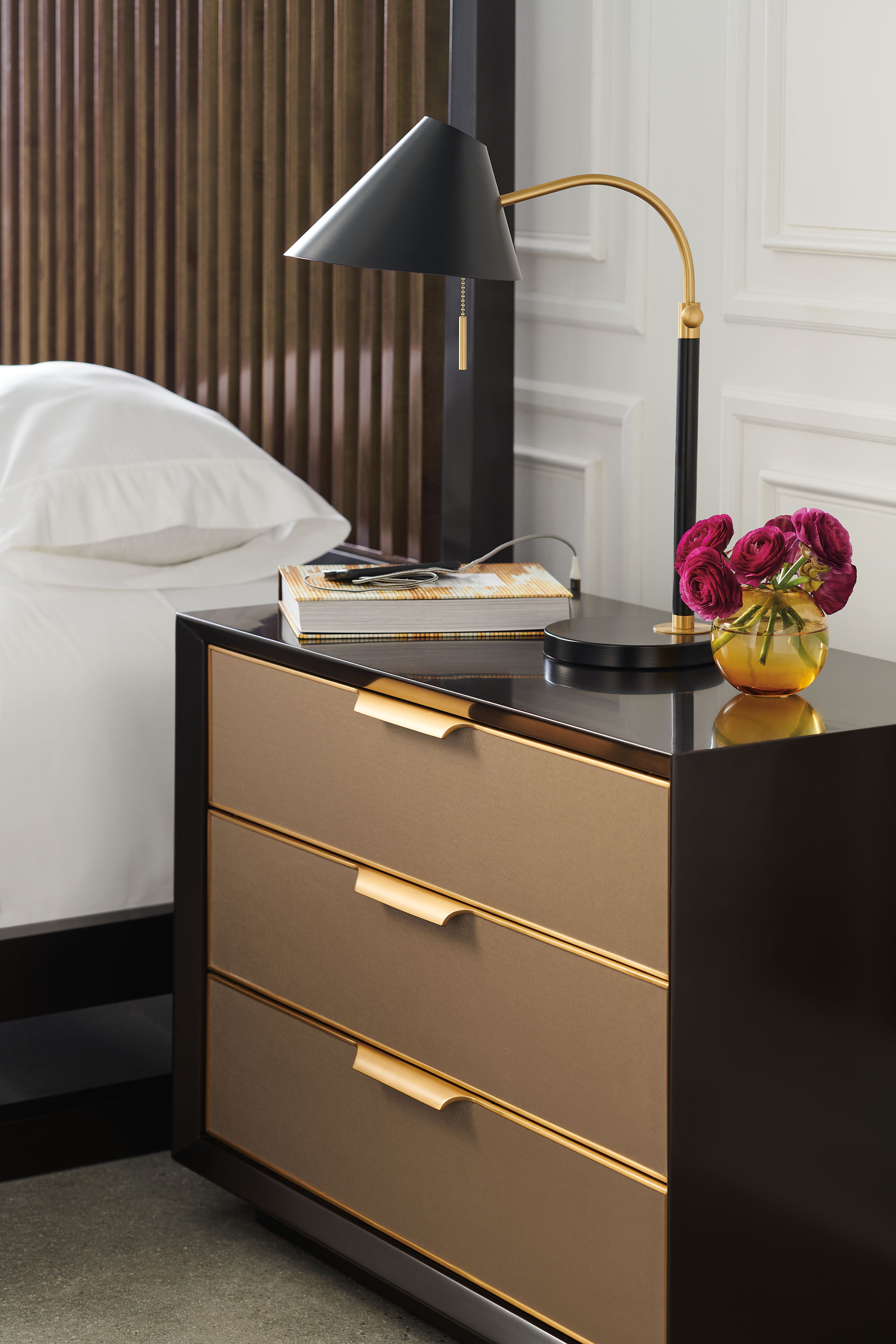 Pinstripe - Queen  - Brown, Gold
