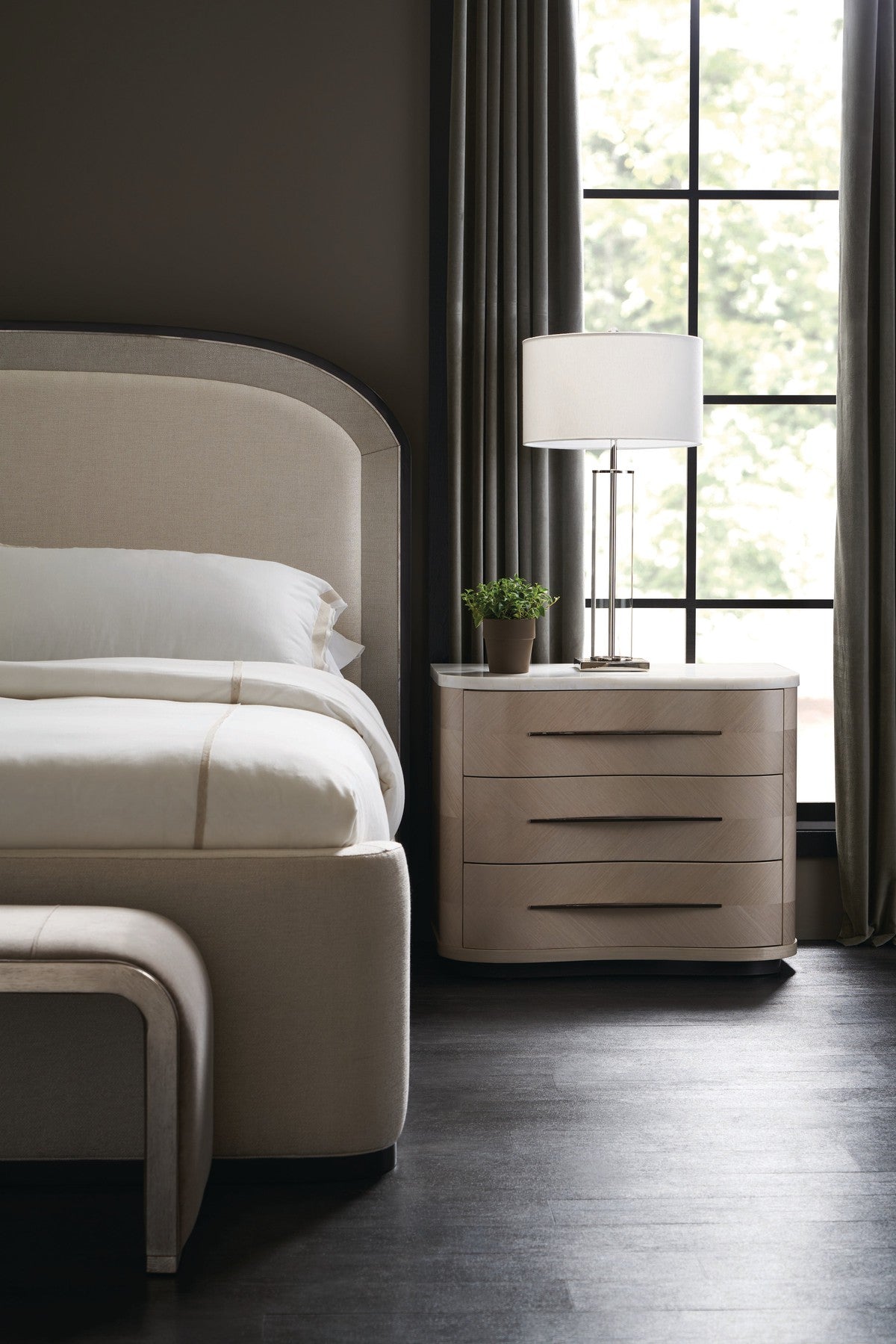 Nomadic  - Grey, Black