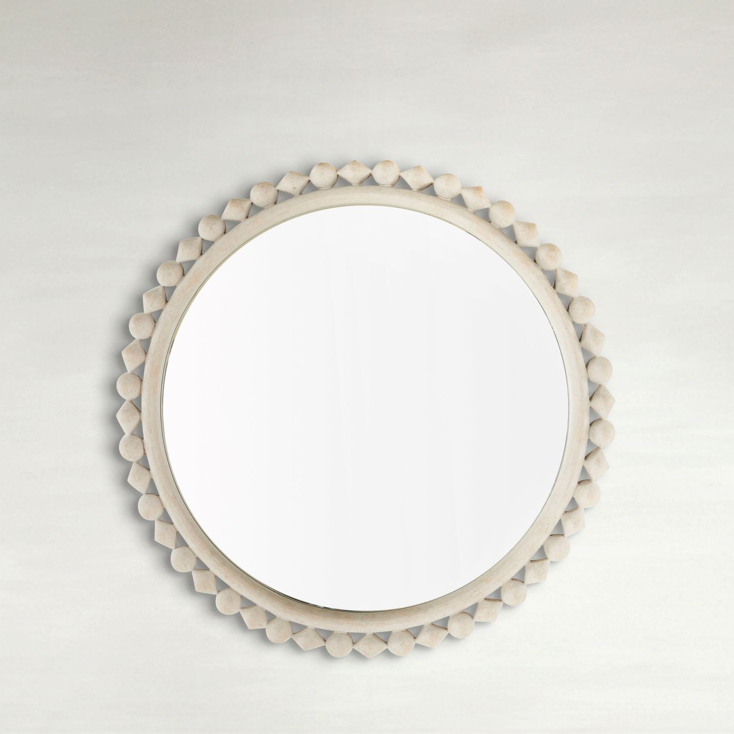 Belle Circle Accent Mirror - 28 In. H X 28 In. W X 1.5 In. D