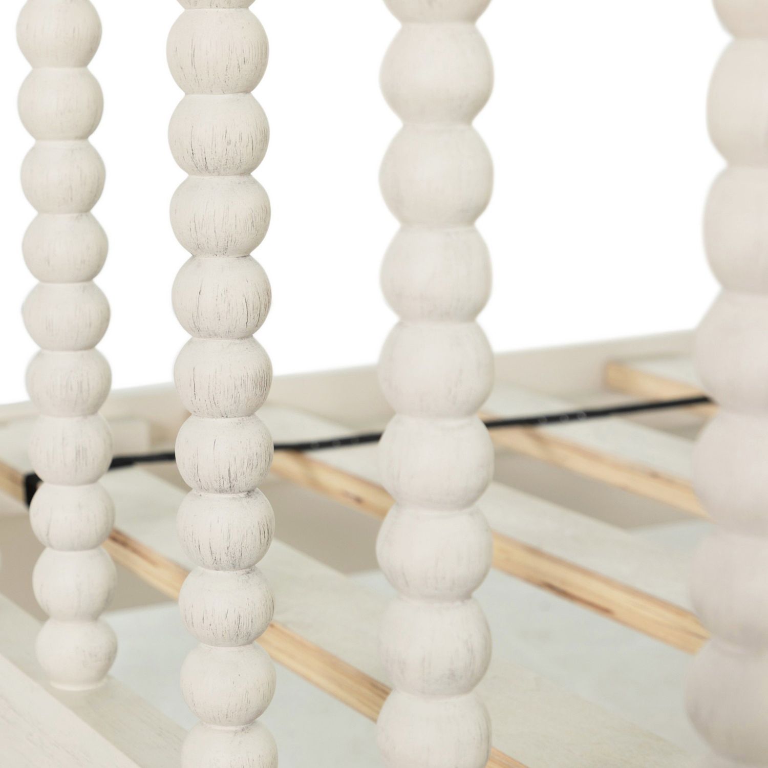 Jennifer Wood Distinct Spindle Bed