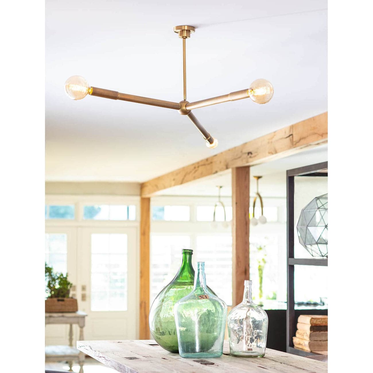 Talon Chandelier-Regina Andrew Design-STOCKR-RAD-16-1337NB-ChandeliersNatural Brass-2-France and Son