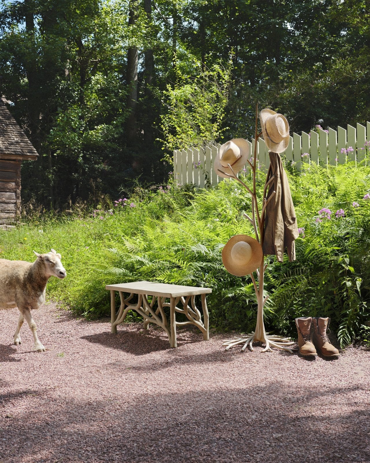 Countryhouse Coat Rack