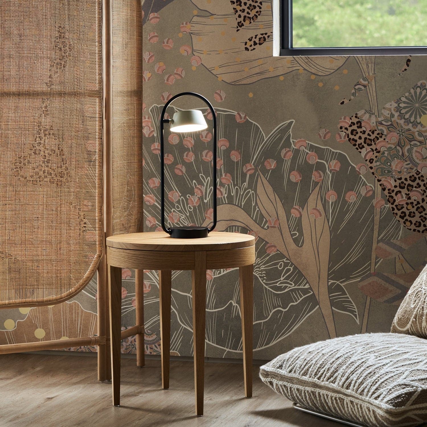OLO Ring Table Lamp-Seed Design-SEED-SLD-130DTE-GLD-Table Lamps-1-France and Son