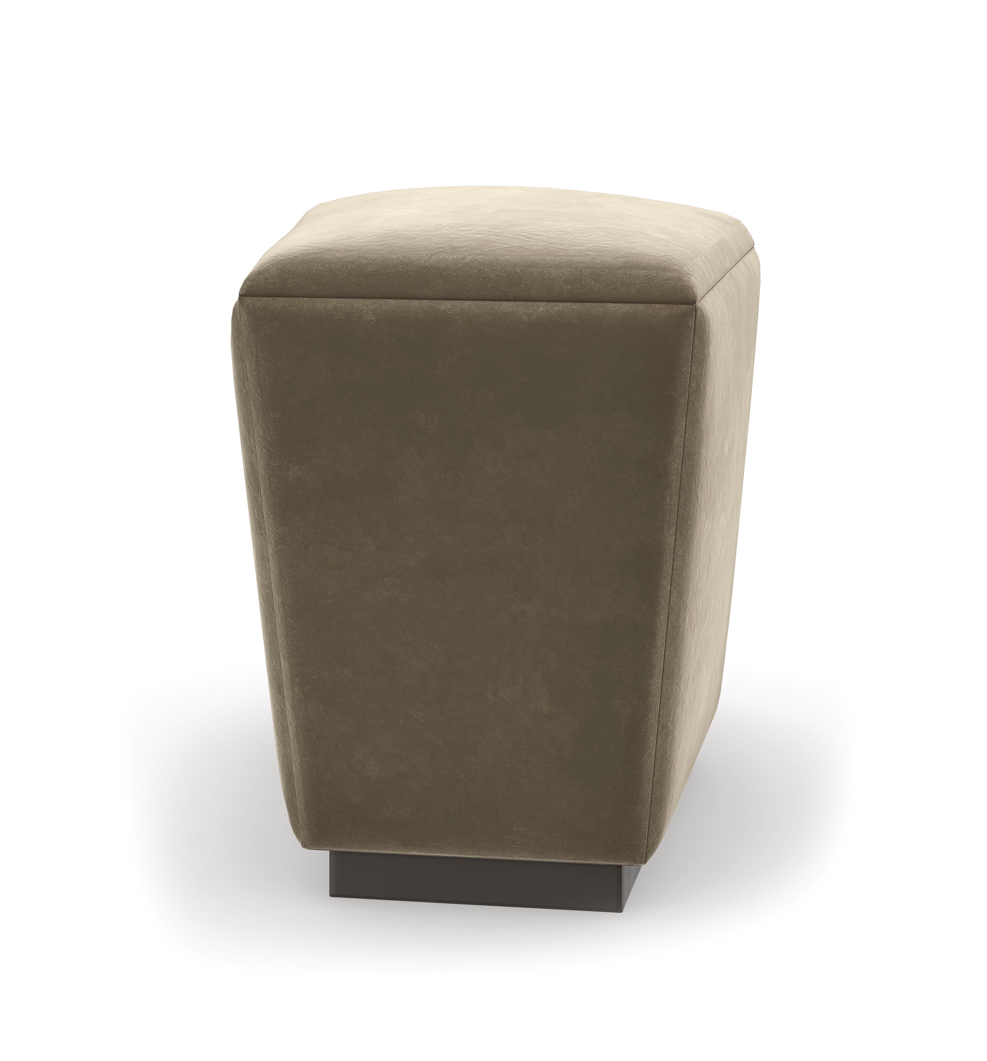 Pollux  - Brown